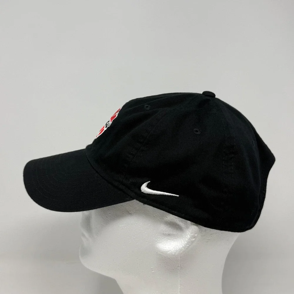 Nike heritage86 dri
